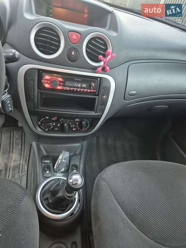 Хэтчбек Citroen C3 2007 в Ужгороде фото 10 Хэтчбек Citroen C3 2007 в Ужгороде
