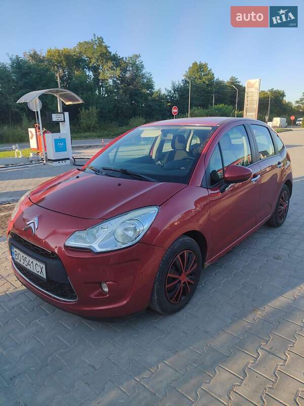 Хетчбек Citroen C3 2012 в Підгайцях