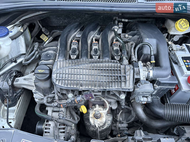 Хэтчбек Citroen C3 2017 в Горишних Плавнях