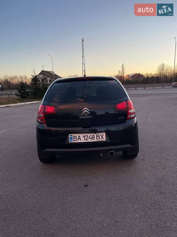 Хэтчбек Citroen C3 2010 в Звягеле