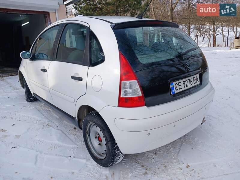 Хетчбек Citroen C3 2007 в Чернівцях
