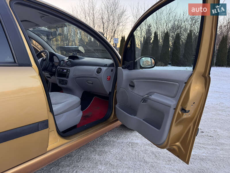 Хетчбек Citroen C3 2003 в Рівному фото 21 Хетчбек Citroen C3 2003 в Рівному