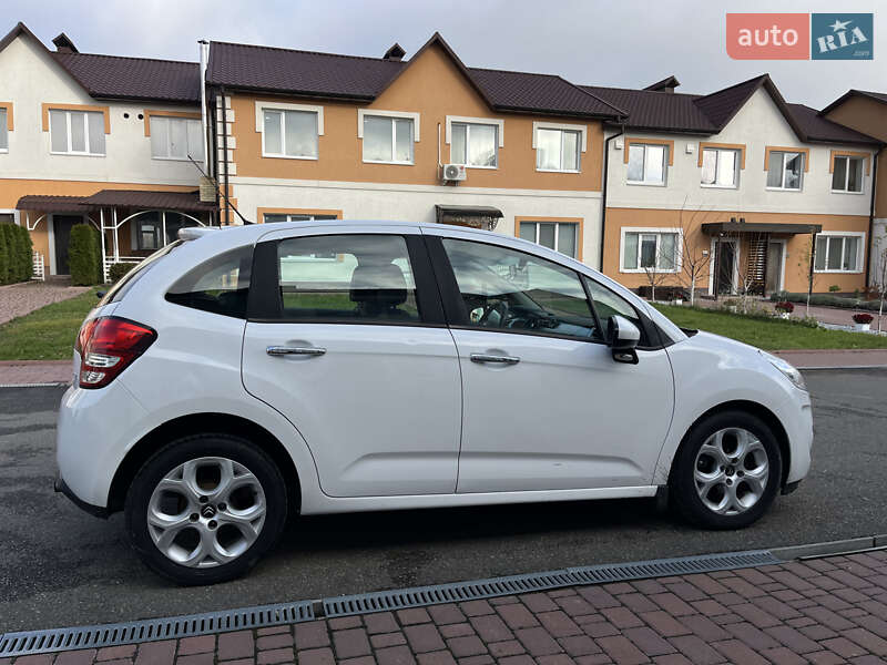 Хэтчбек Citroen C3 2012 в Каменец-Подольском