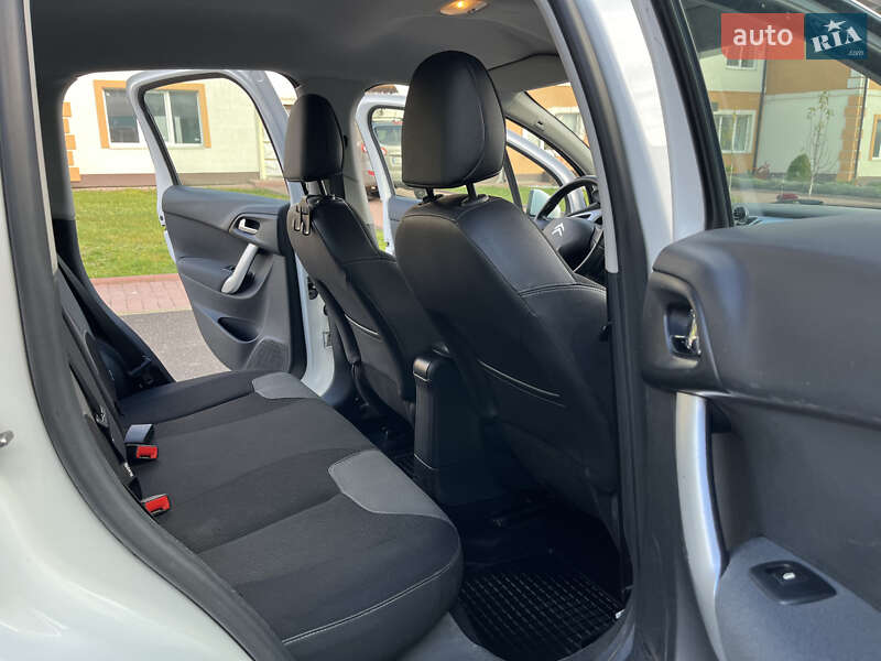 Хэтчбек Citroen C3 2012 в Каменец-Подольском