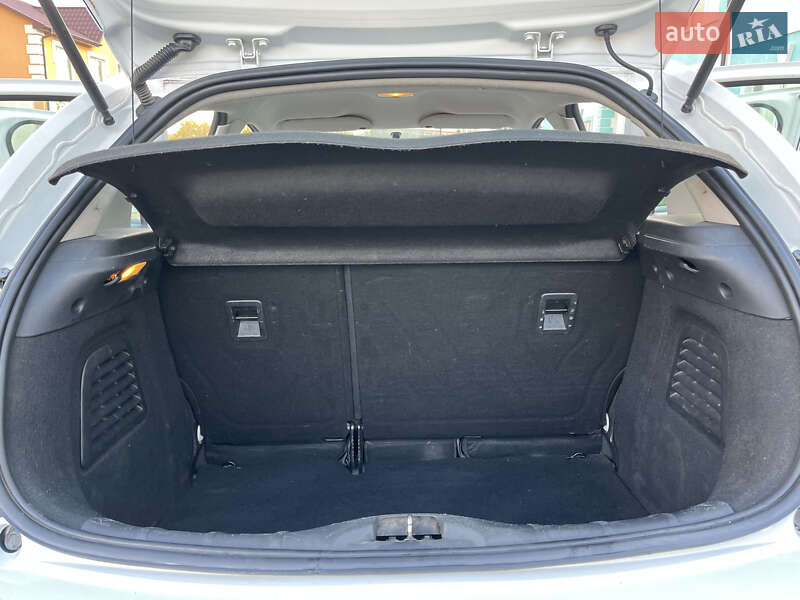 Хэтчбек Citroen C3 2012 в Каменец-Подольском