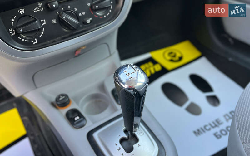 Хэтчбек Citroen C3 2006 в Коломые