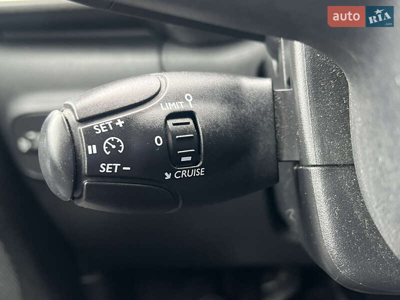 Хэтчбек Citroen C3 2017 в Кременчуге фото 23 Хэтчбек Citroen C3 2017 в Кременчуге