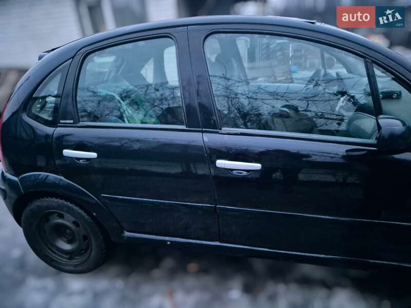 Хетчбек Citroen C3 2004 в Черкасах