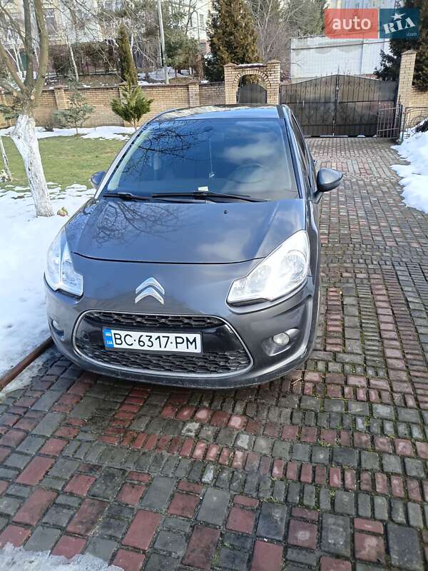 Хэтчбек Citroen C3 2012 в Львове