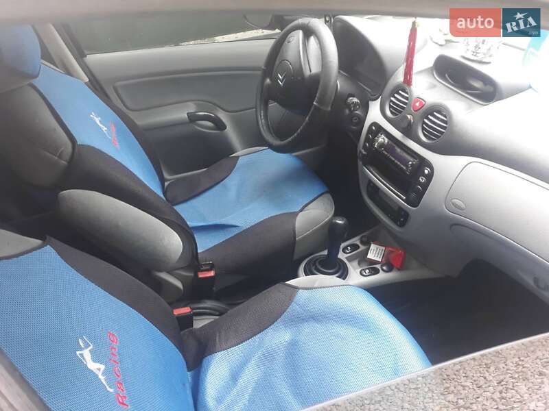 Хэтчбек Citroen C3 2003 в Яремче