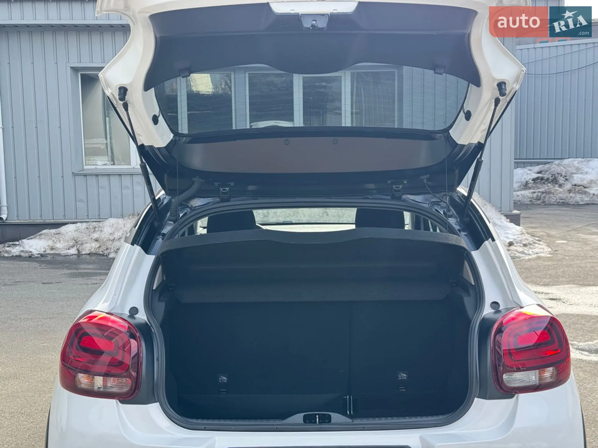 Citroen C3 2024 VIN VF7SXHNVTRT010396 фото оголошення 8 з 48