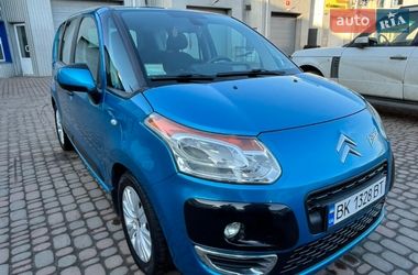 Хэтчбек Citroen C3 2011 в Ровно