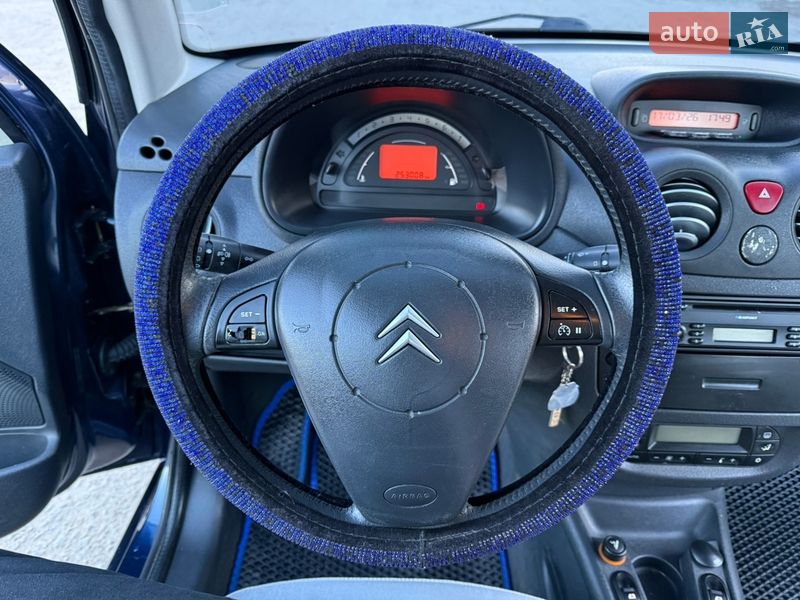 Хетчбек Citroen C3 2003 в Звягелі