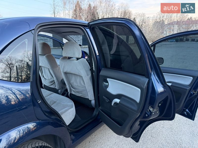 Хетчбек Citroen C3 2003 в Звягелі