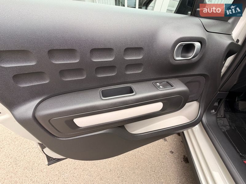 Хэтчбек Citroen C3 2022 в Киеве фото 23 Хэтчбек Citroen C3 2022 в Киеве