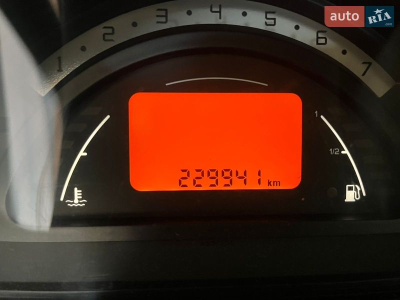 Хетчбек Citroen C3 2003 в Дніпрі фото 7 Хетчбек Citroen C3 2003 в Дніпрі