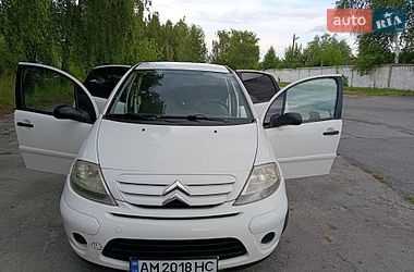 Хэтчбек Citroen C3 2009 в Звягеле