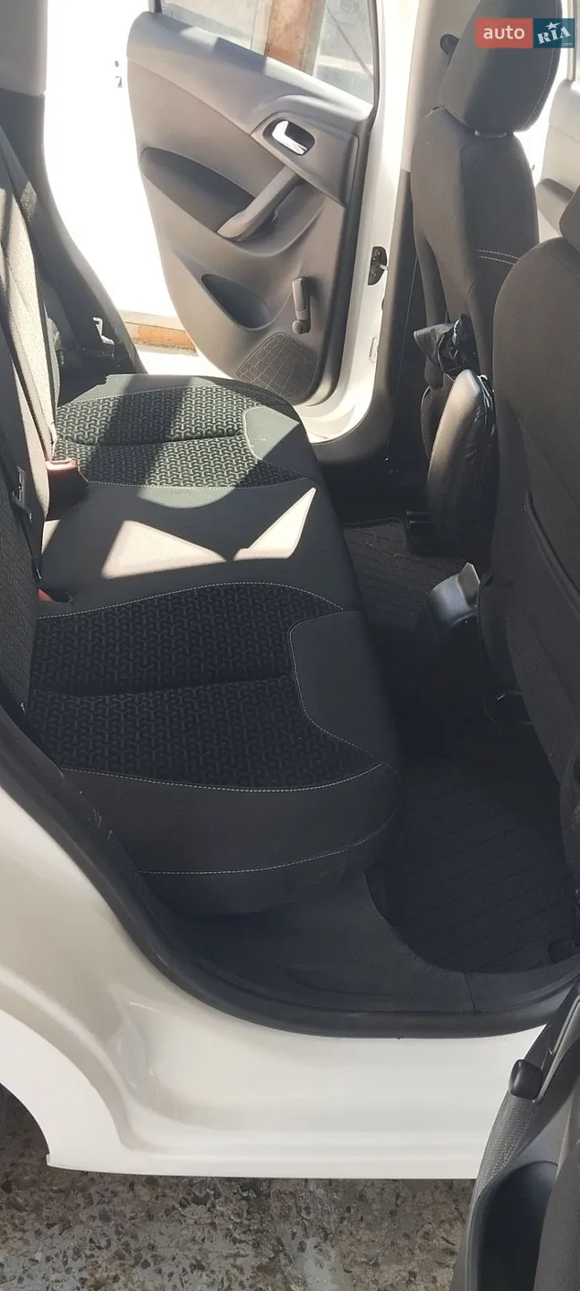 2011 Citroen C3 - мініатюра 10
