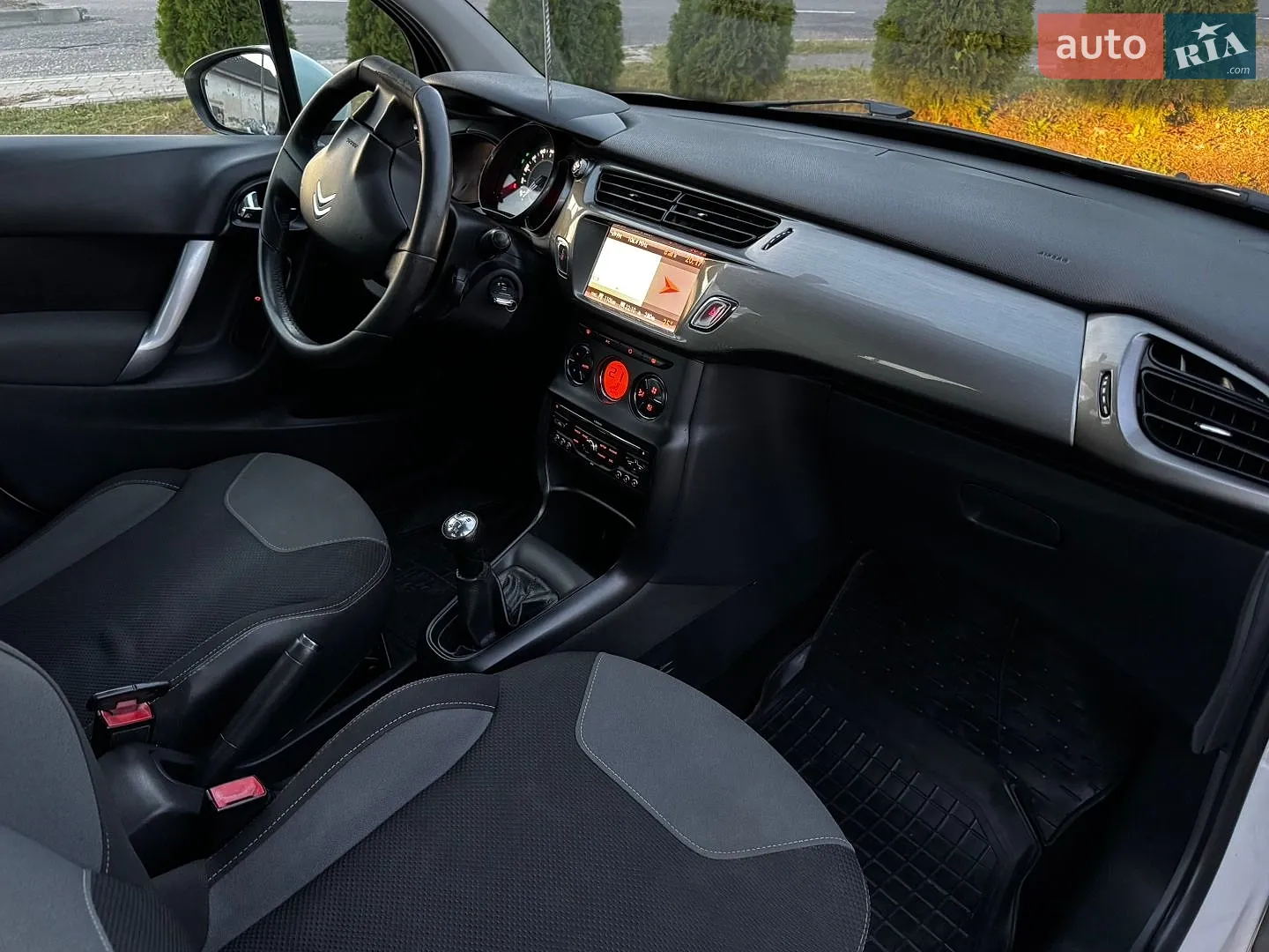 2012 Citroen C3 - мініатюра 32