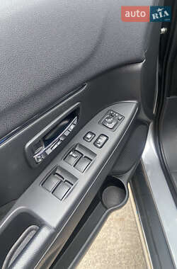Внедорожник / Кроссовер Citroen C4 Aircross 2014 в 