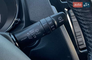 Позашляховик / Кросовер Citroen C4 Aircross 2012 в 