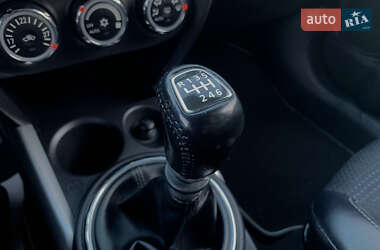 Позашляховик / Кросовер Citroen C4 Aircross 2012 в 