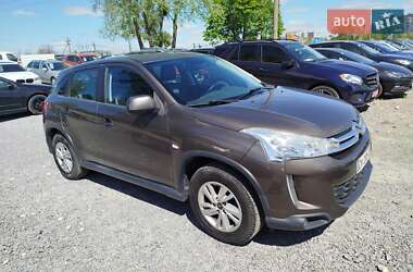 Внедорожник / Кроссовер Citroen C4 Aircross 2013 в 