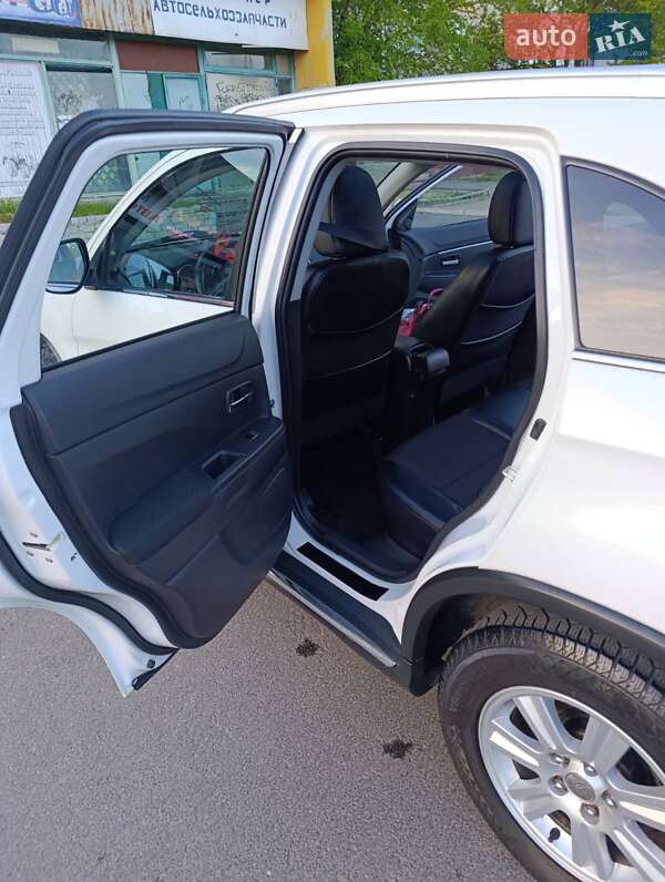 Внедорожник / Кроссовер Citroen C4 Aircross 2012 в Александрие