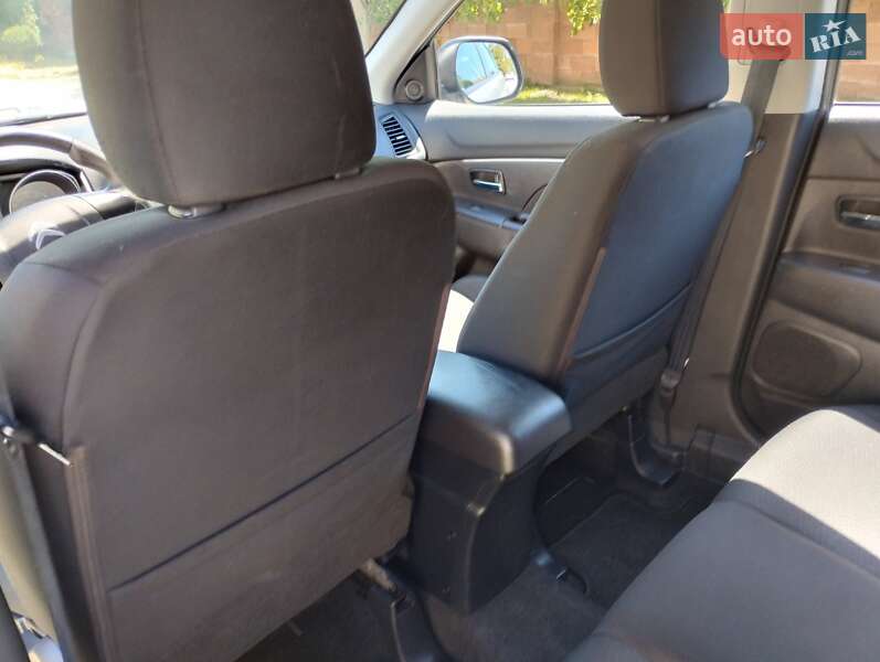 Позашляховик / Кросовер Citroen C4 Aircross 2012 в Рівному фото 9 Позашляховик / Кросовер Citroen C4 Aircross 2012 в Рівному