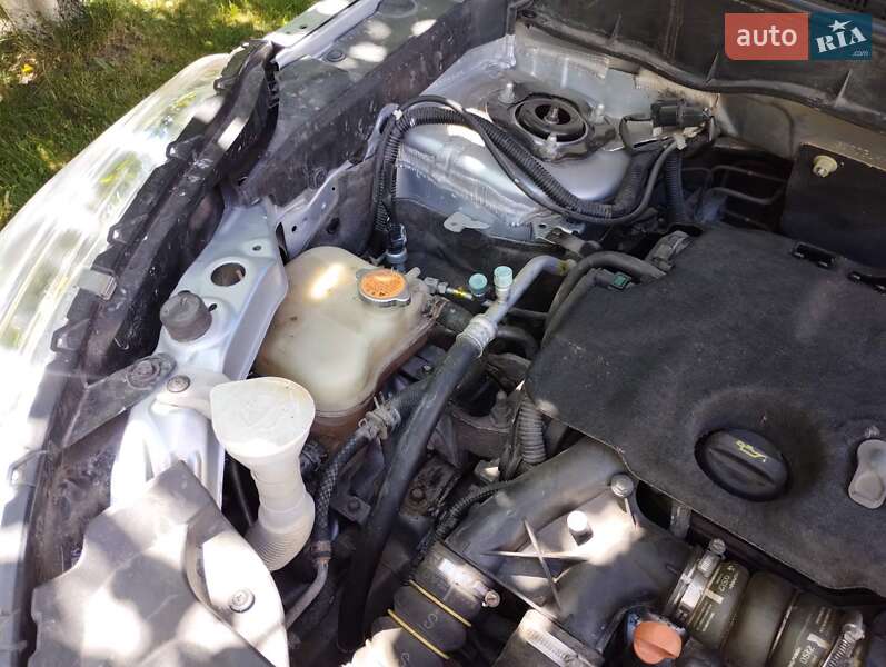 Позашляховик / Кросовер Citroen C4 Aircross 2012 в Рівному фото 29 Позашляховик / Кросовер Citroen C4 Aircross 2012 в Рівному