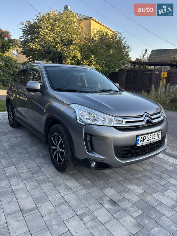 Позашляховик / Кросовер Citroen C4 Aircross 2012 в Івано-Франківську
