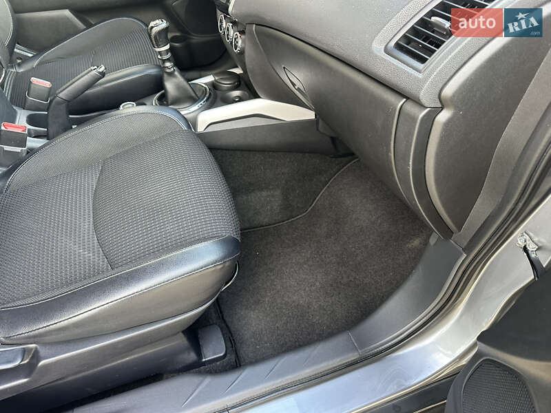 Внедорожник / Кроссовер Citroen C4 Aircross 2014 в Луцке фото 71 Внедорожник / Кроссовер Citroen C4 Aircross 2014 в Луцке