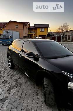 Внедорожник / Кроссовер Citroen C4 Cactus 2019 в 
