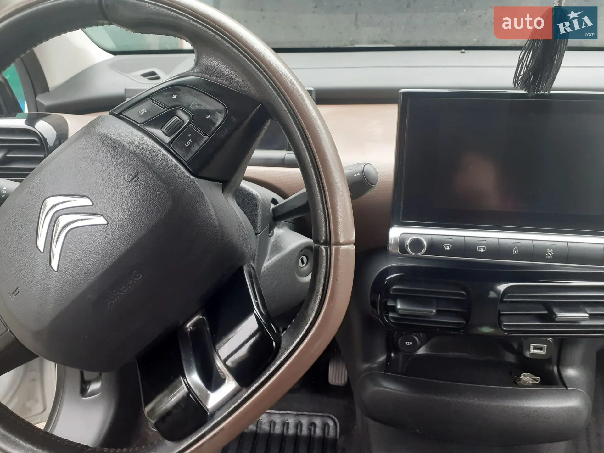 2016 Citroen C4 Cactus - мініатюра 13
