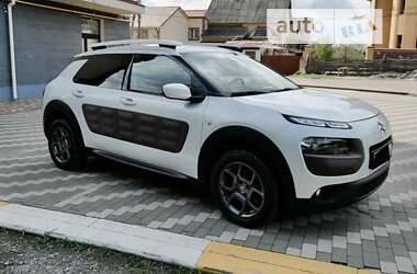 Позашляховик / Кросовер Citroen C4 Cactus 2017 в Києві