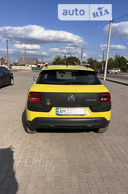 Позашляховик / Кросовер Citroen C4 Cactus 2014 в Житомирі