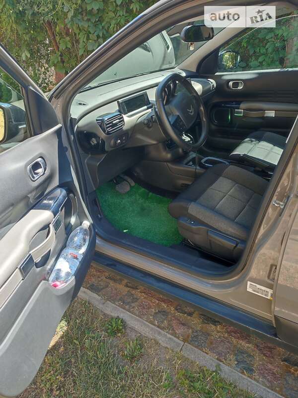 Внедорожник / Кроссовер Citroen C4 Cactus 2018 в Львове