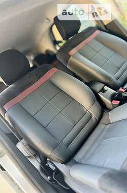 Внедорожник / Кроссовер Citroen C4 Cactus 2019 в 
