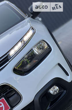 Внедорожник / Кроссовер Citroen C4 Cactus 2019 в 