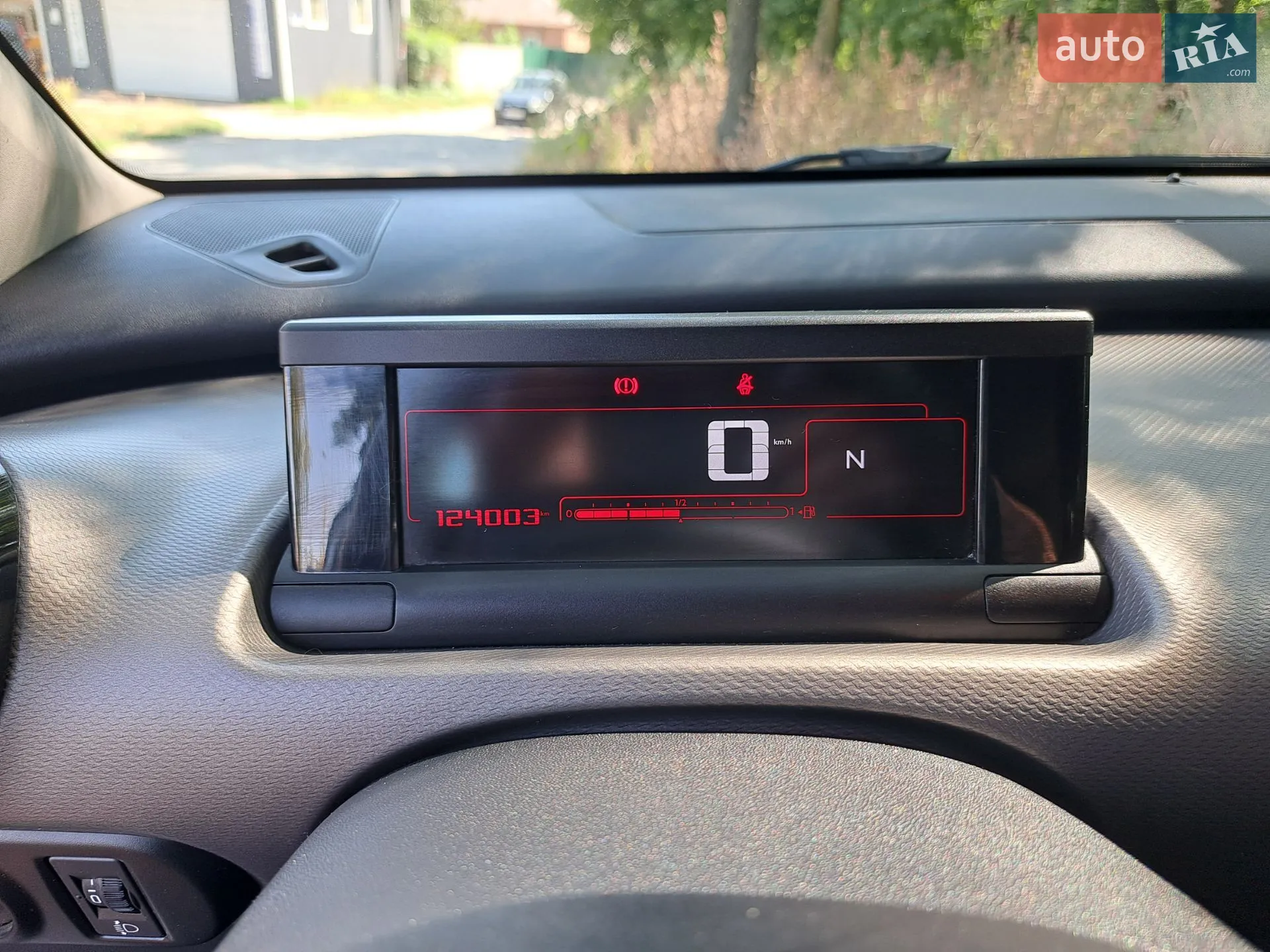 2016 Citroen C4 Cactus - мініатюра 8