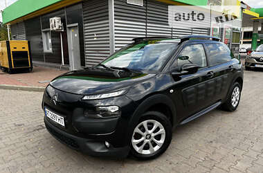 Внедорожник / Кроссовер Citroen C4 Cactus 2015 в Надворной