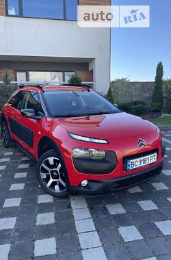 Внедорожник / Кроссовер Citroen C4 Cactus 2014 в Стрые