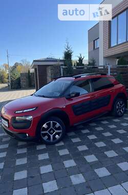 Внедорожник / Кроссовер Citroen C4 Cactus 2014 в Стрые