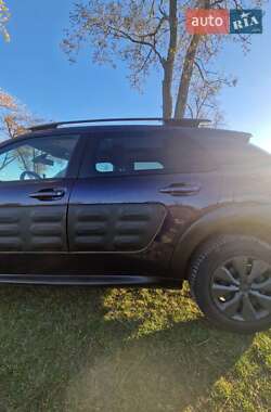 Внедорожник / Кроссовер Citroen C4 Cactus 2014 в 
