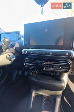 Внедорожник / Кроссовер Citroen C4 Cactus 2014 в 