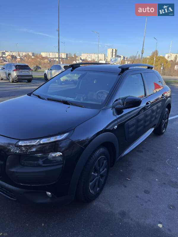 Внедорожник / Кроссовер Citroen C4 Cactus 2015 в Виннице