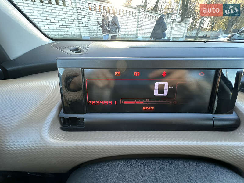 Внедорожник / Кроссовер Citroen C4 Cactus 2015 в Виннице