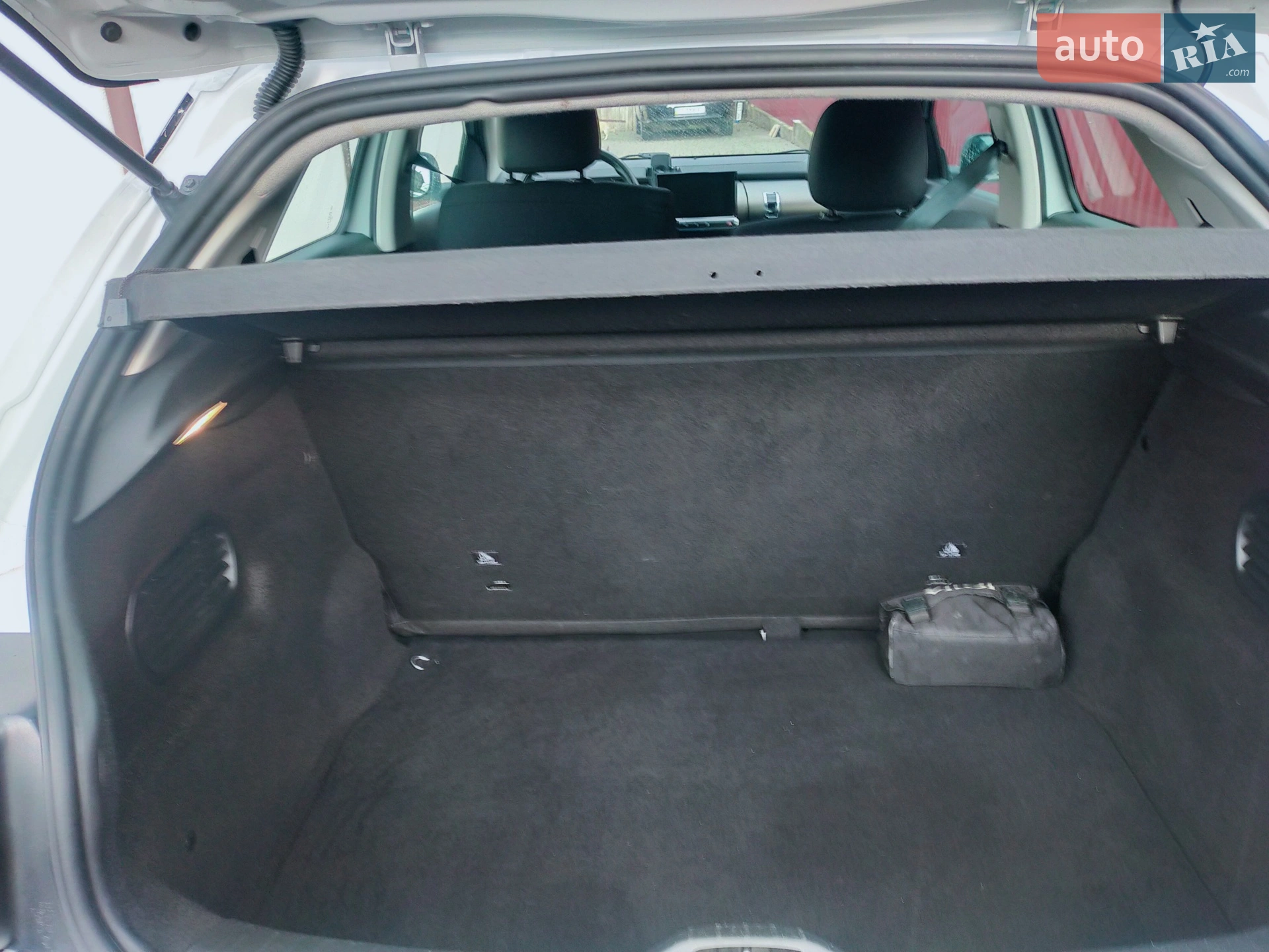 2015 Citroen C4 Cactus - мініатюра 32
