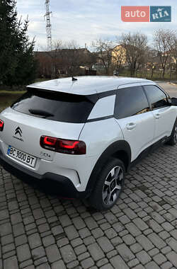 Внедорожник / Кроссовер Citroen C4 Cactus 2019 в 