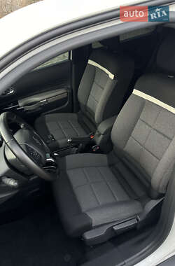 Внедорожник / Кроссовер Citroen C4 Cactus 2019 в 